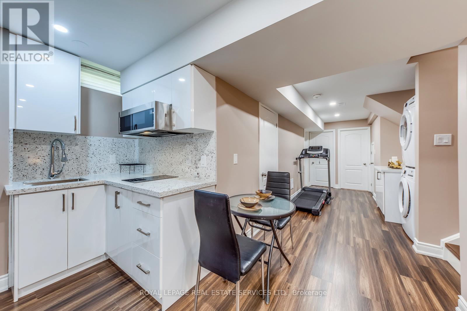 206 BRIGADOON DRIVE — photo 34