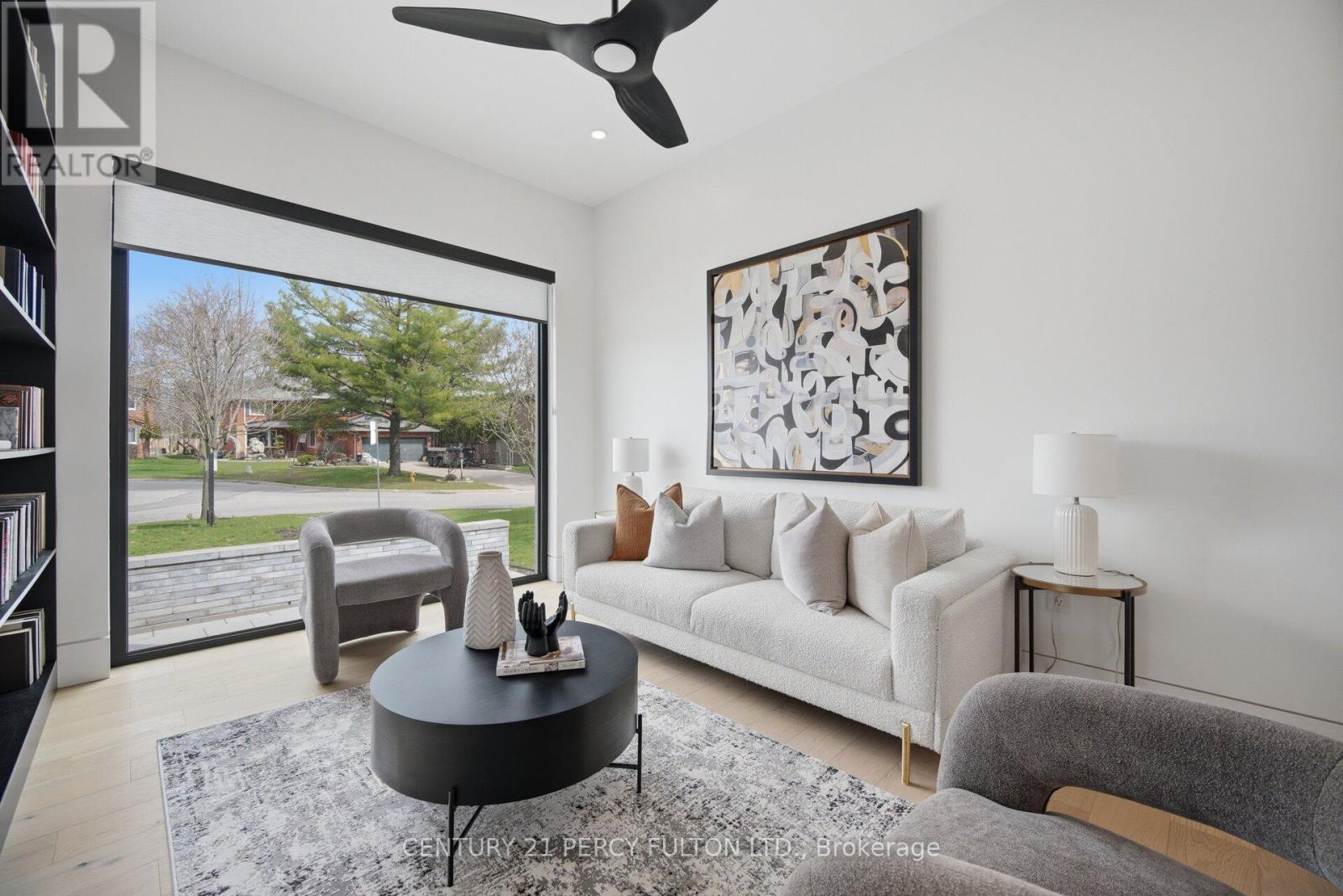 10 HAIDA COURT - 4