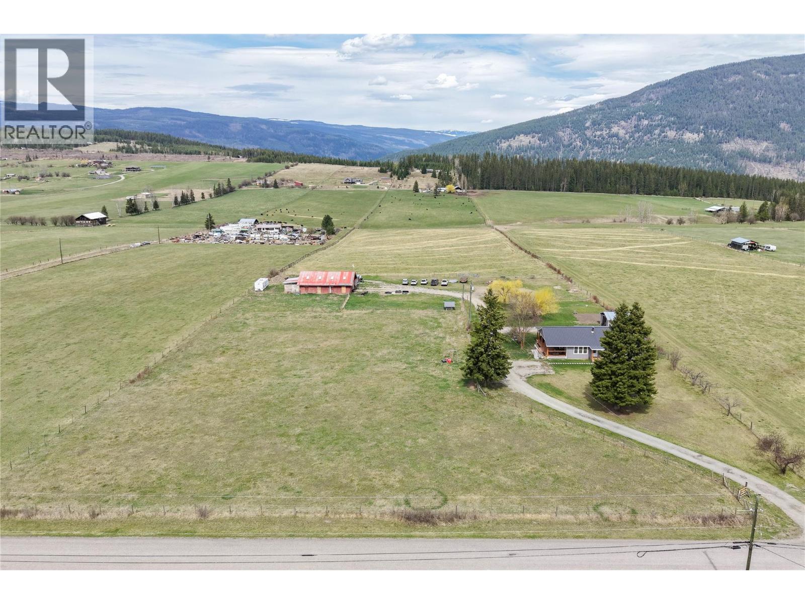 3071 Creighton Valley Road - 2