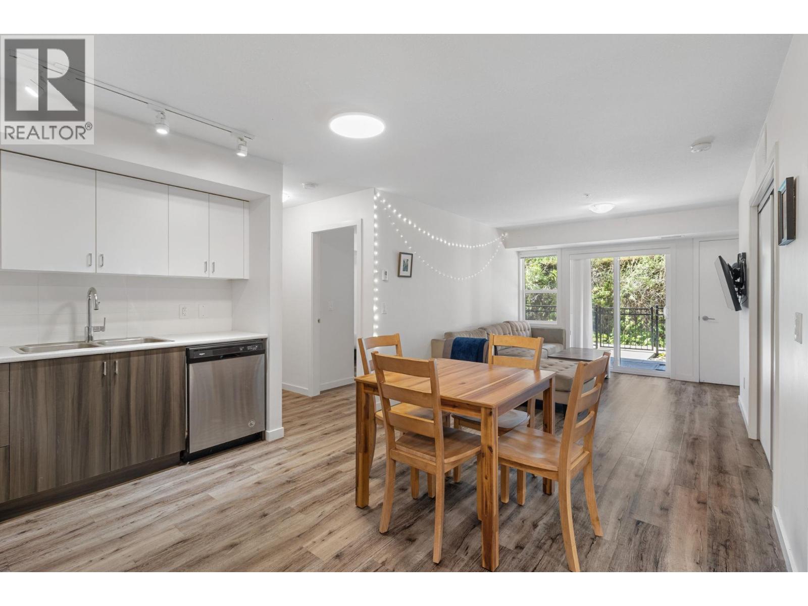 655 Academy Way Unit# 110, Kelowna