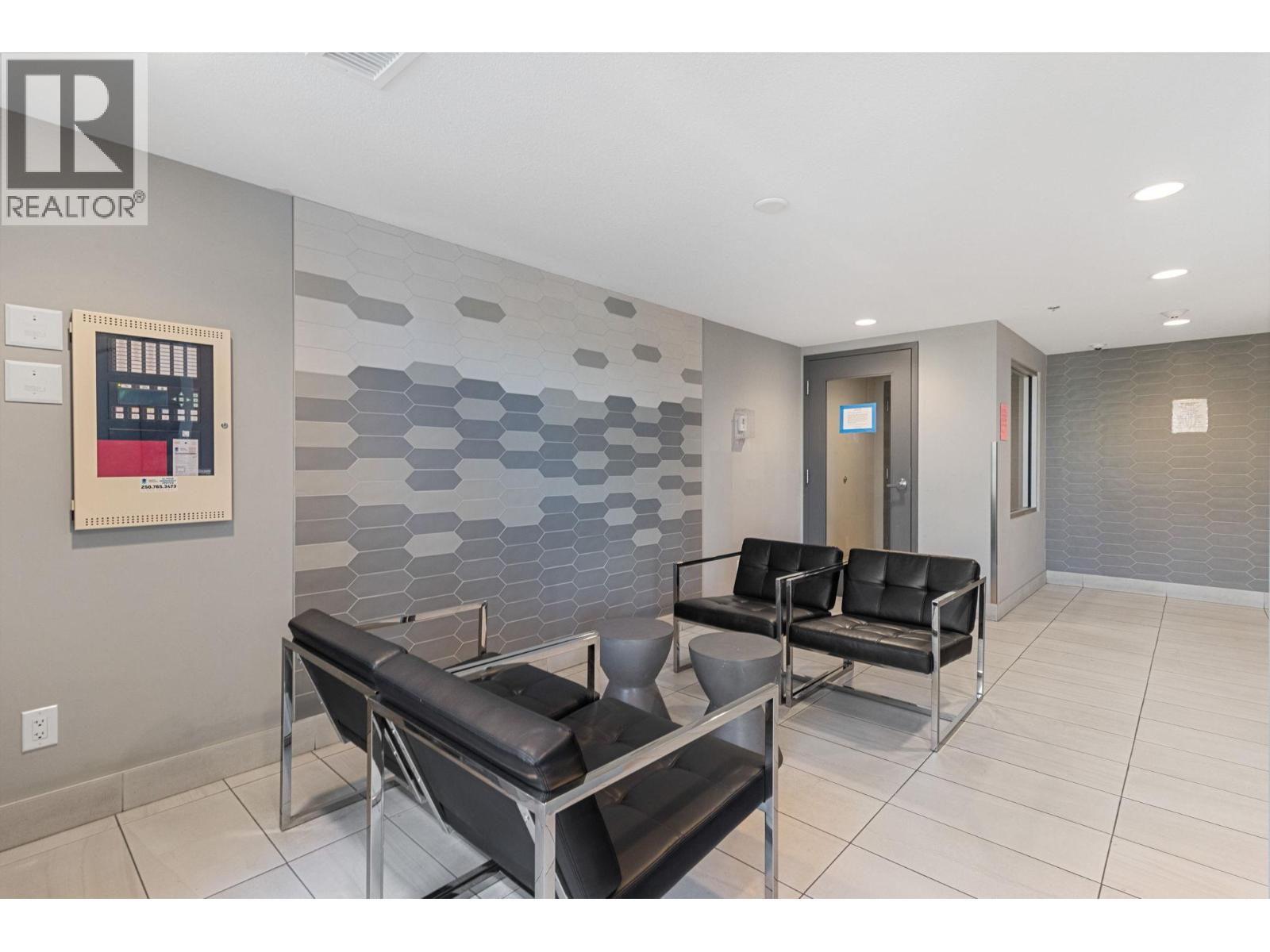 655 Academy Way Unit# 110, Kelowna