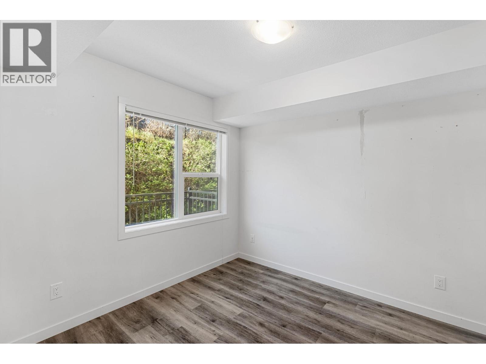 655 Academy Way Unit# 110, Kelowna