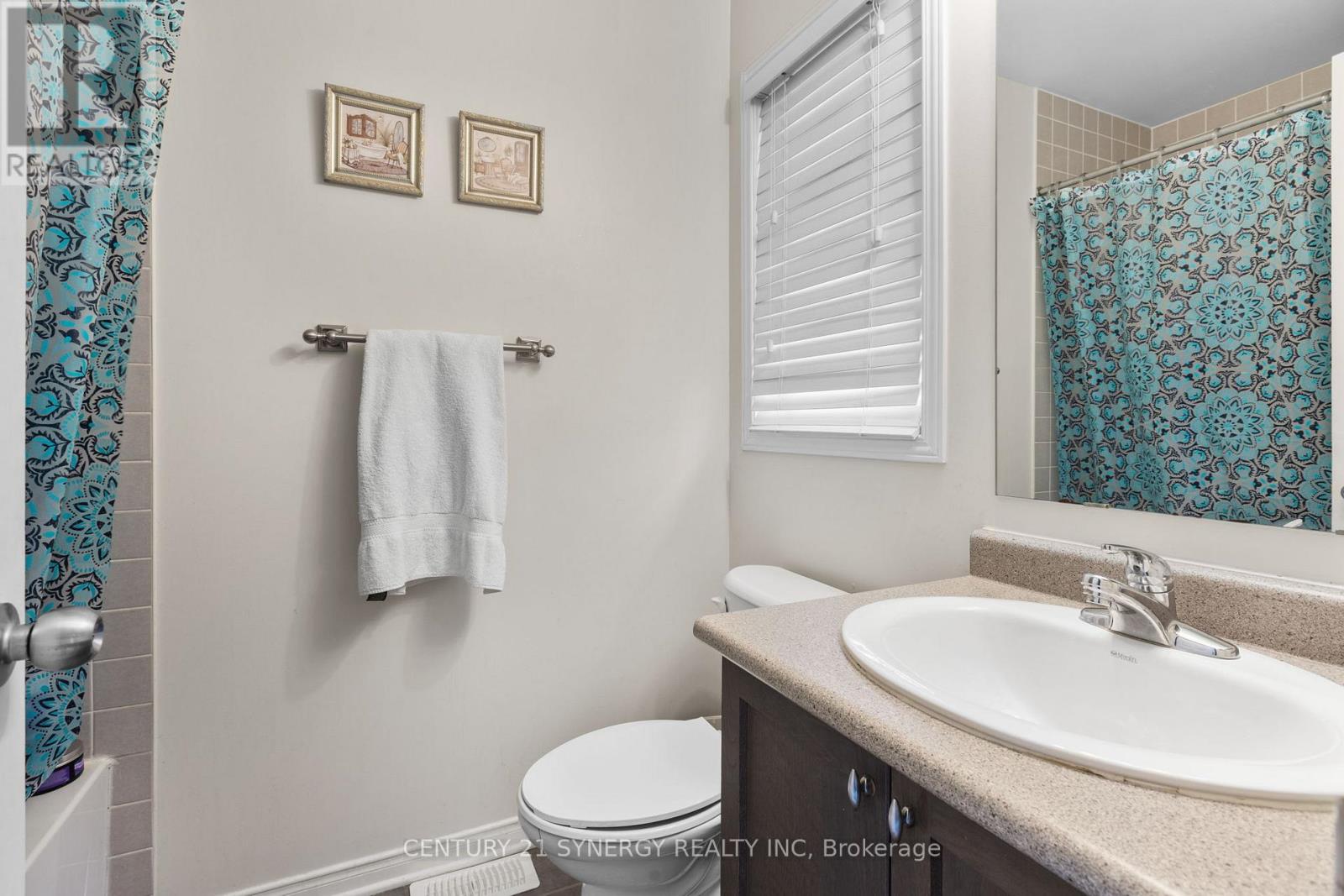 220 LAMPLIGHTERS DRIVE — photo 19