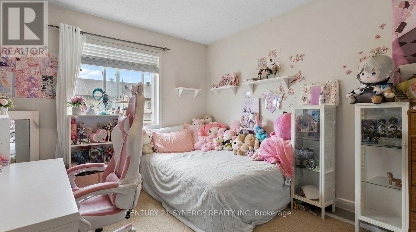 220 LAMPLIGHTERS DRIVE — photo 16