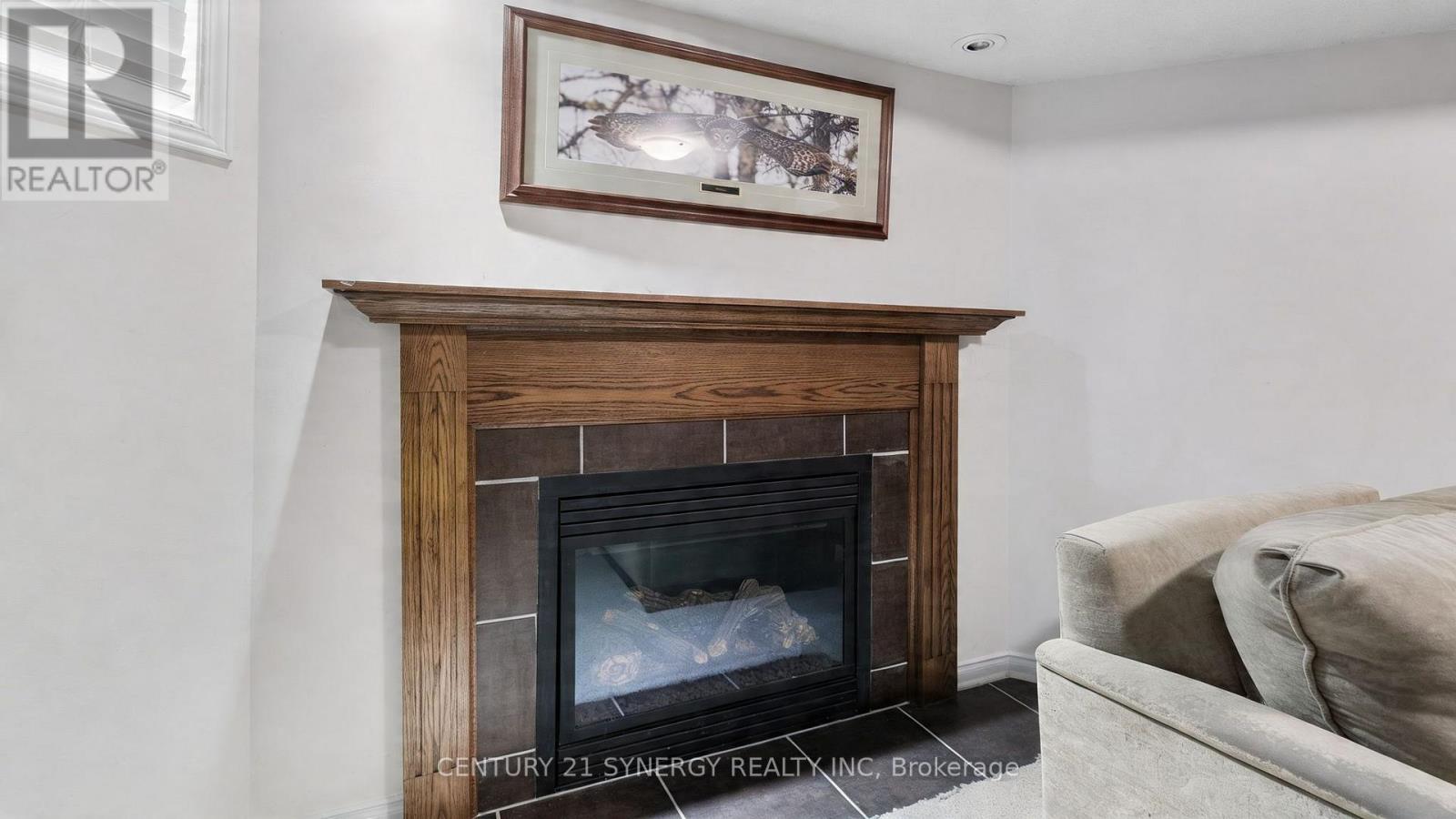 220 LAMPLIGHTERS DRIVE — photo 21