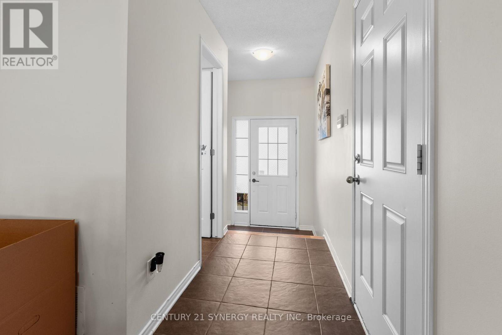 220 LAMPLIGHTERS DRIVE — photo 6