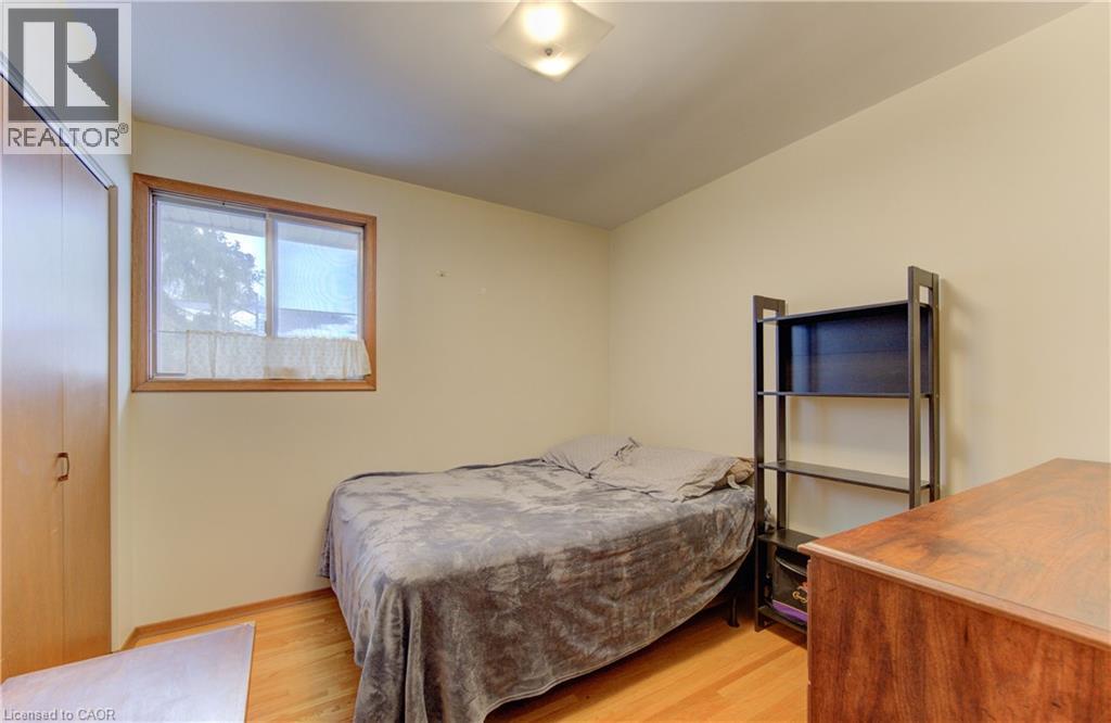 98 SHEA Crescent - 8