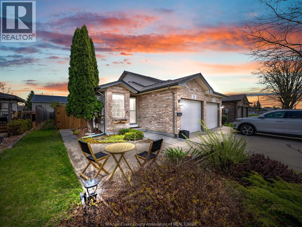 21 TOFFLEMIRE COURT, Amherstburg, Ontario, N9V4E3 — Photo 3