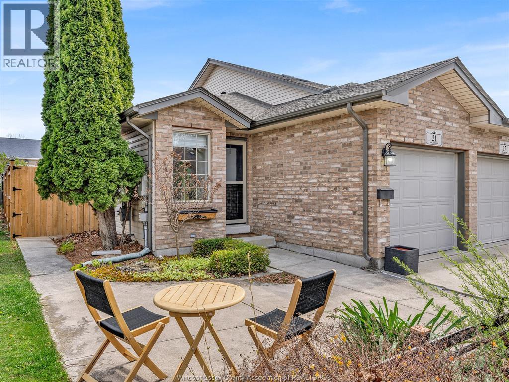 21 TOFFLEMIRE COURT, Amherstburg, Ontario, N9V4E3 — Photo 4