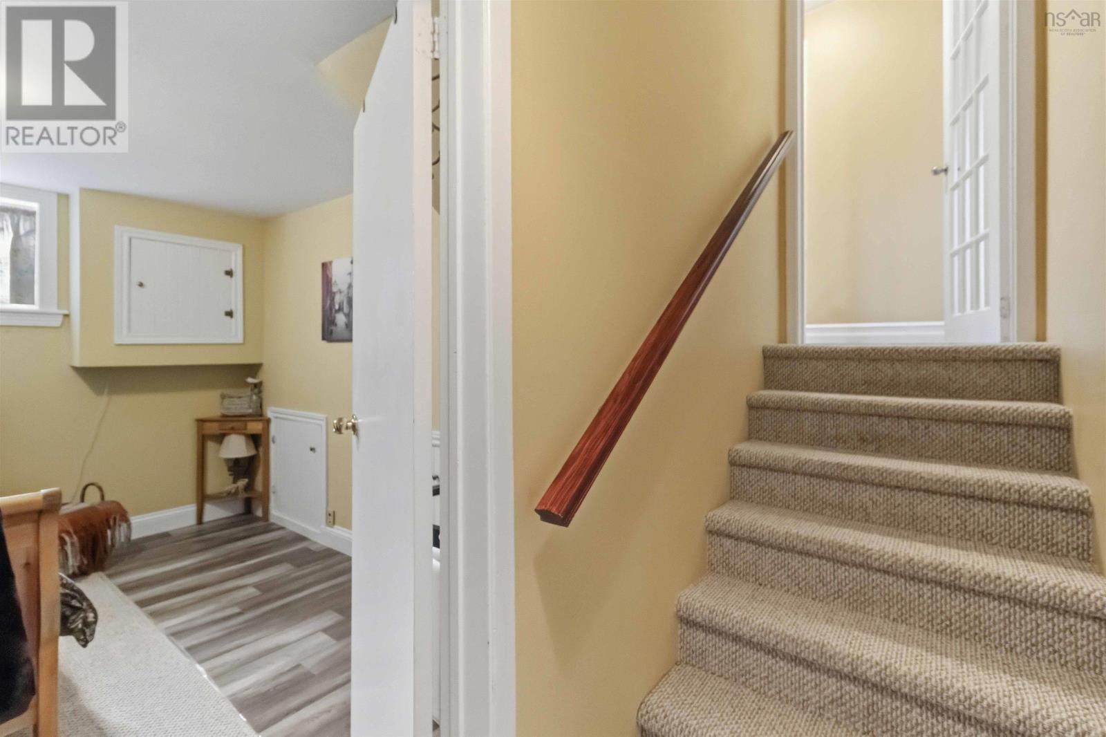 Property 30 of 44 of 47 Ancaster Court