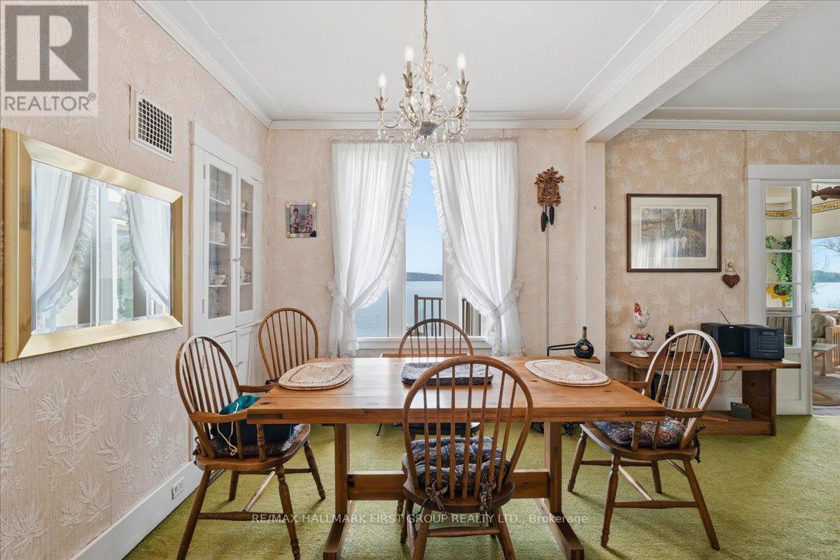 Dining Room With Lakeview