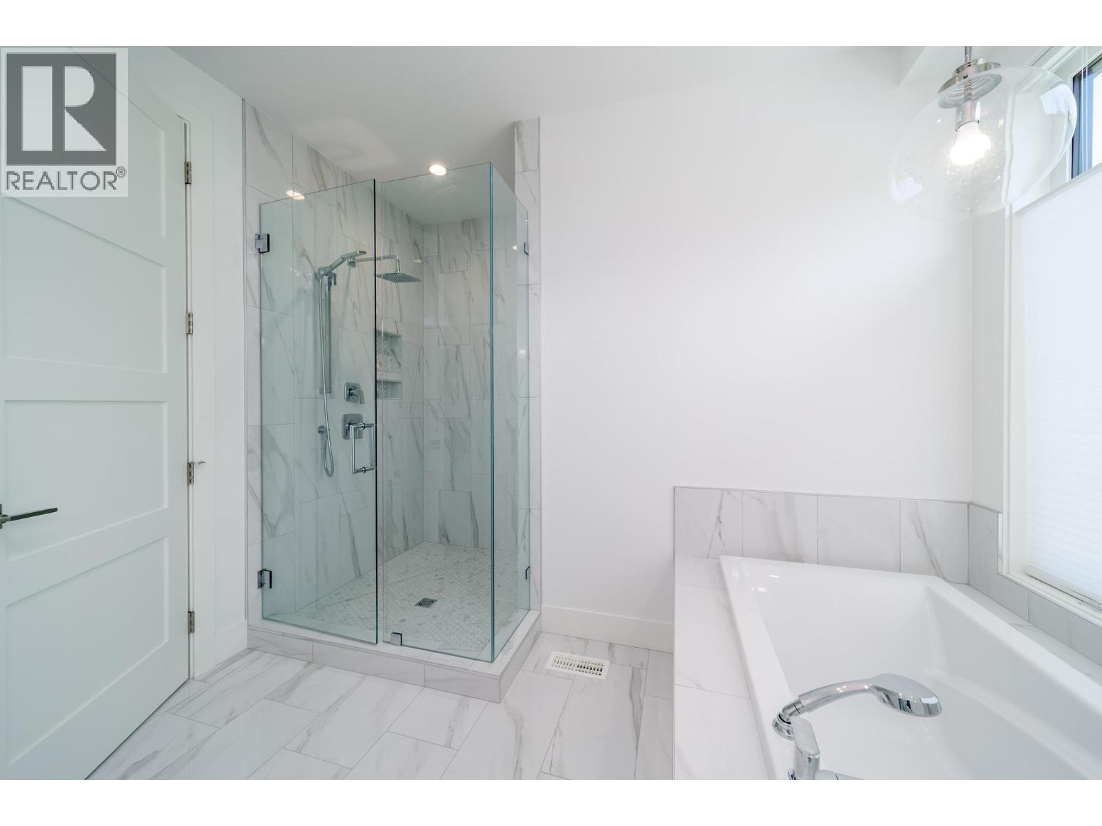 4451 Hayes Road - 56
