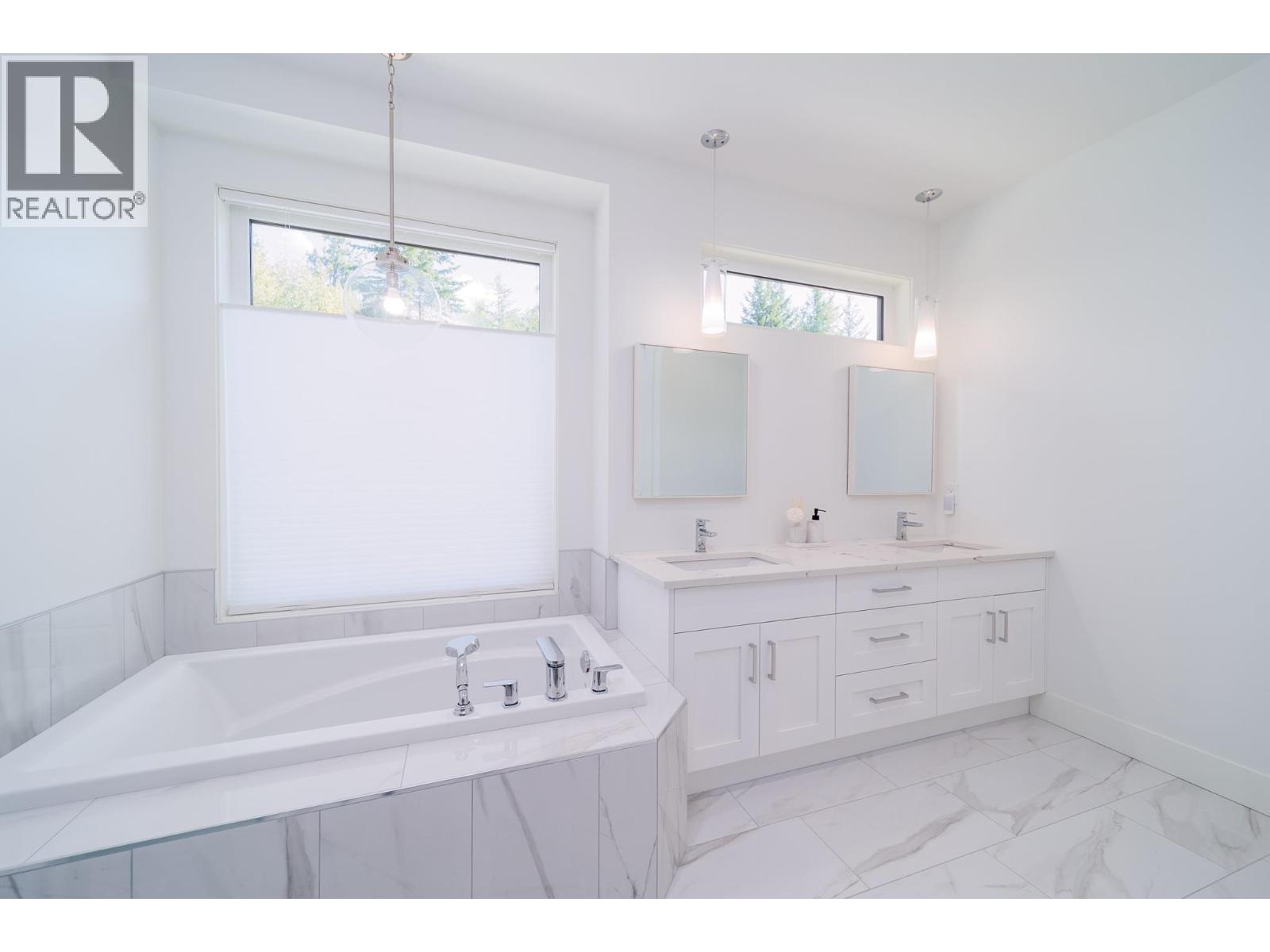 4451 Hayes Road, Kelowna