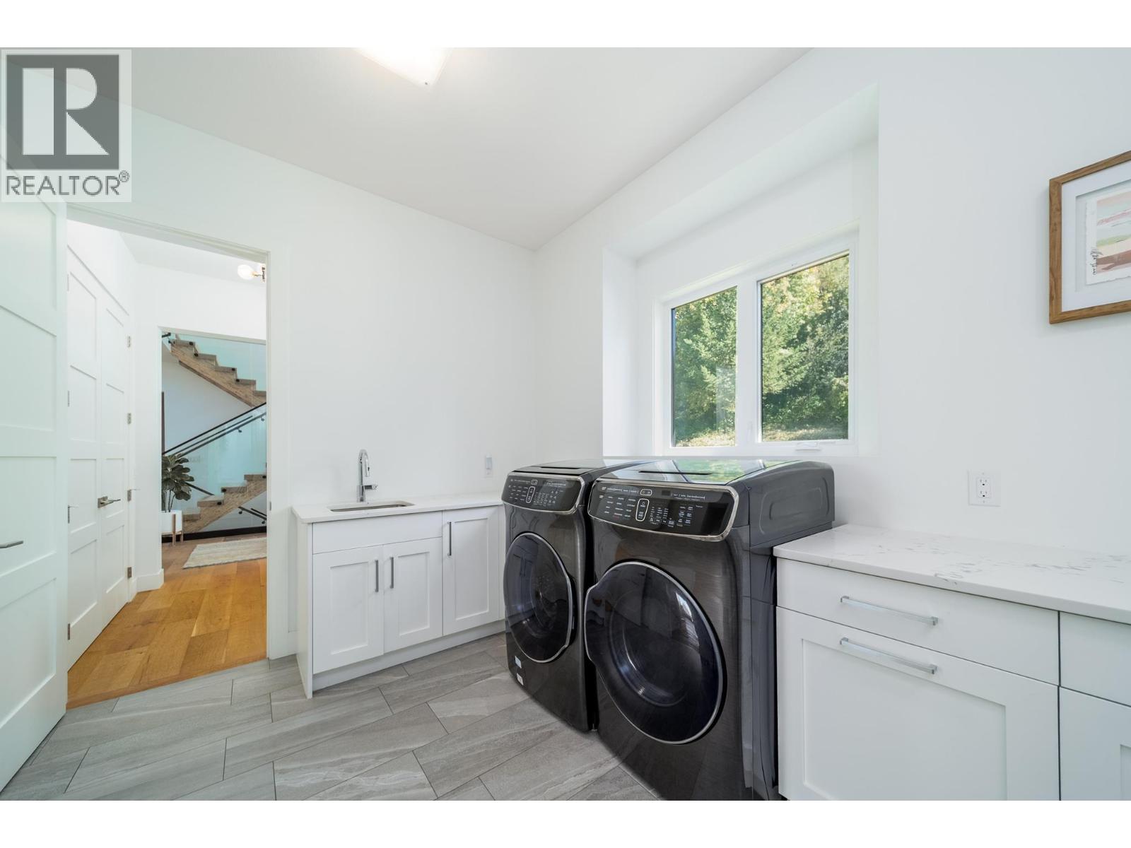 4451 Hayes Road - 40