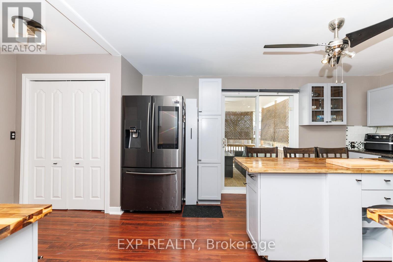212 MORTON STREET - 30