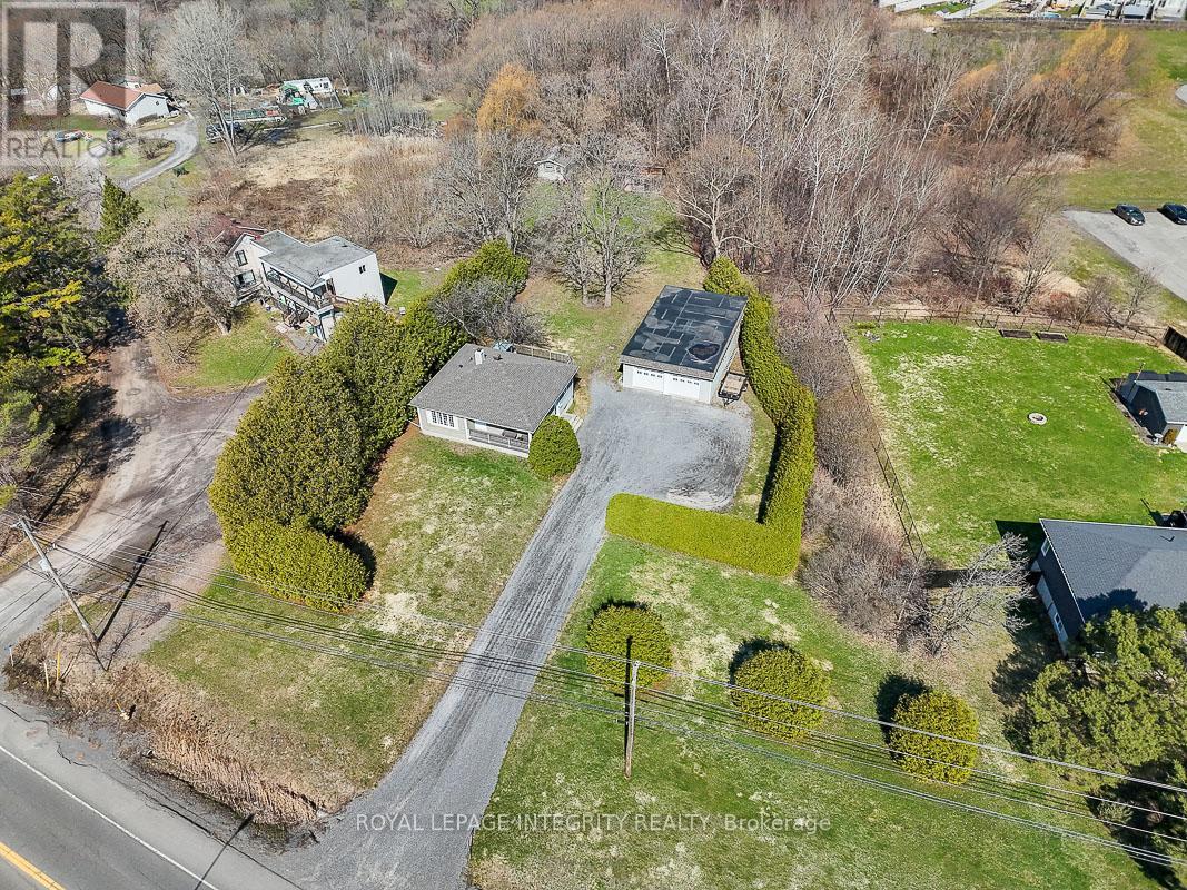 1099 OLD MONTREAL ROAD - 8