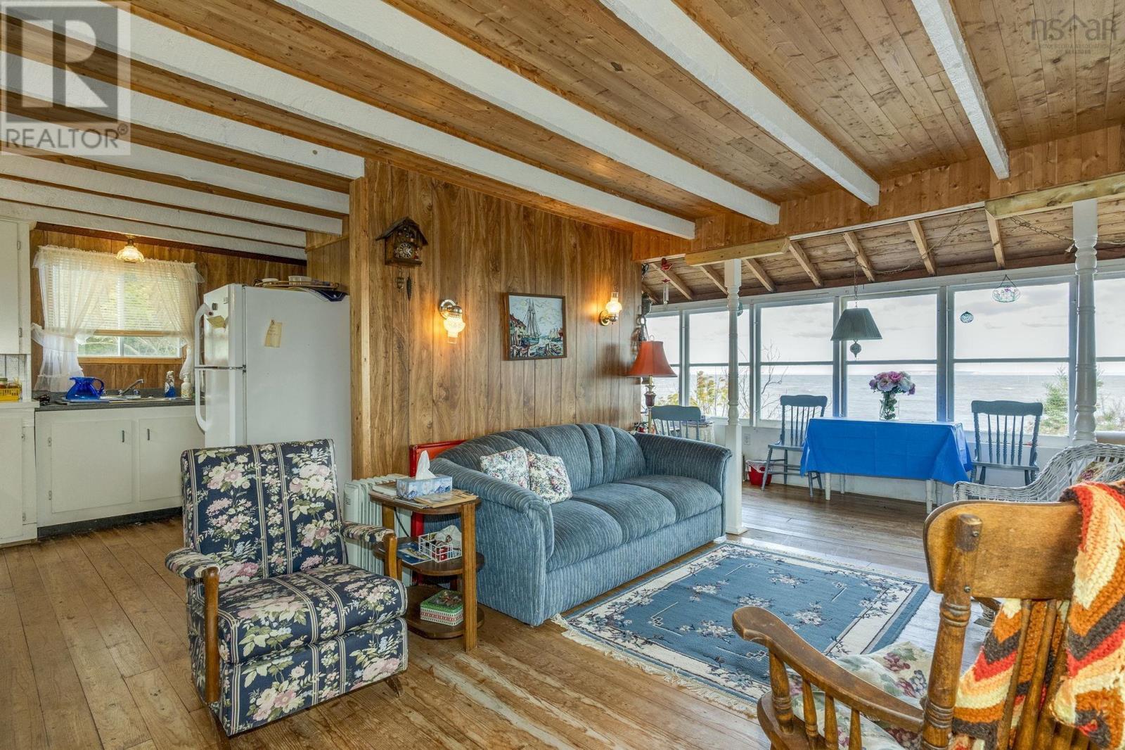 Property 15 of 33 of 33 Lower Street