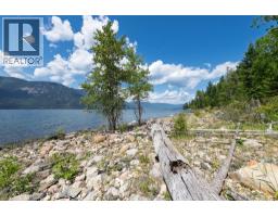 13635 3a Highway, Boswell, BC V0B1A4 Photo 8