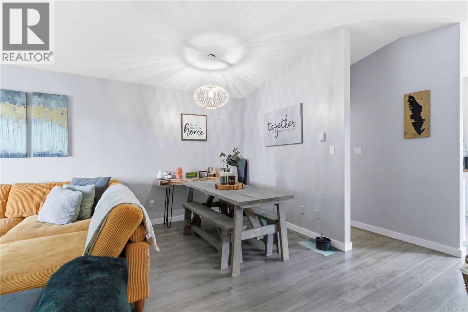 #6 6110 Seabroom Rd - 10