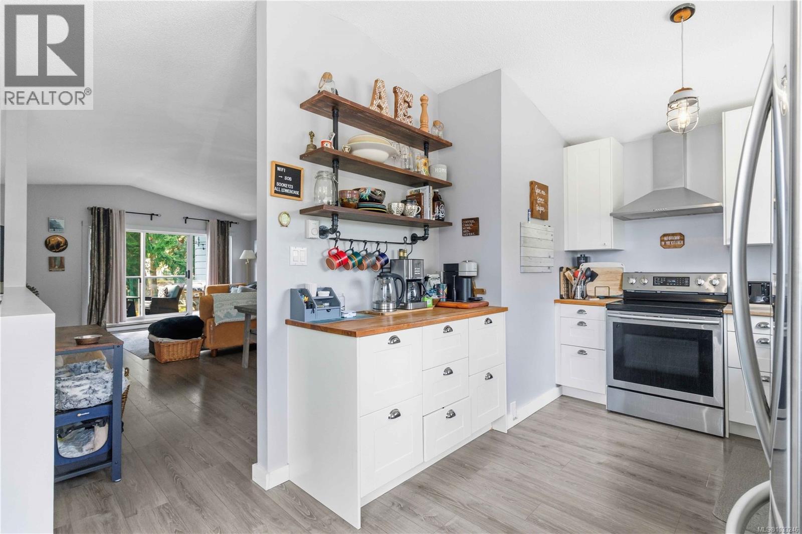 #6 6110 Seabroom Rd - 14