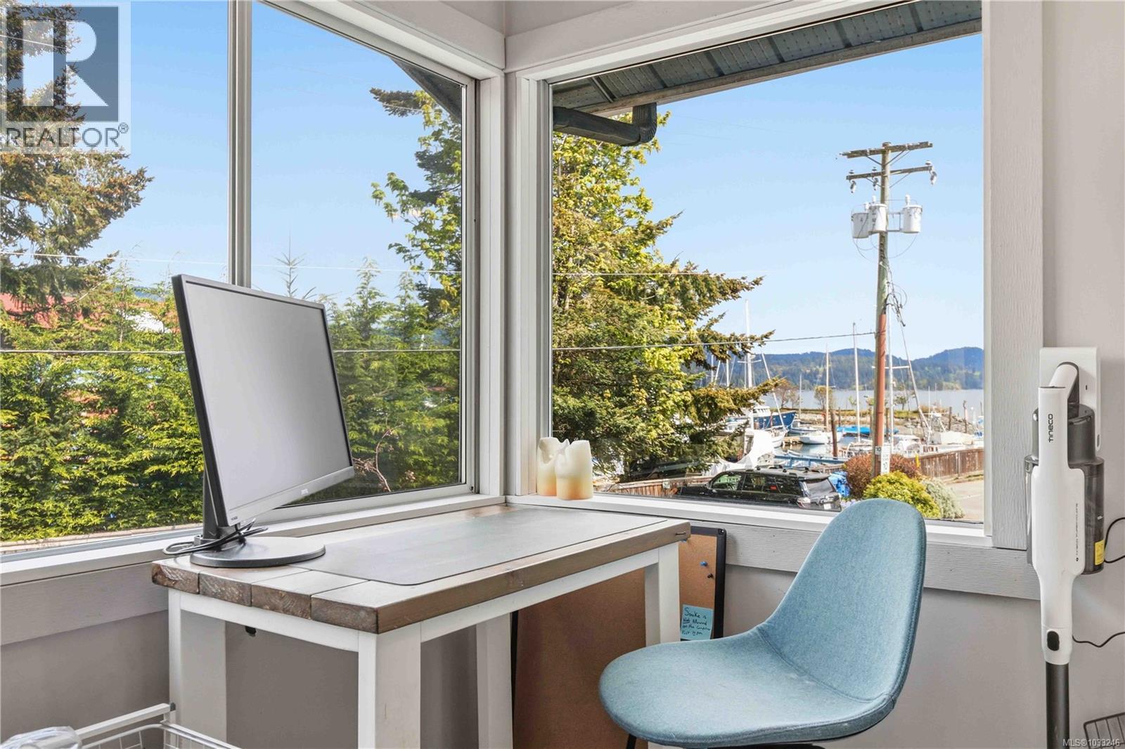 #6 6110 Seabroom Rd - 17