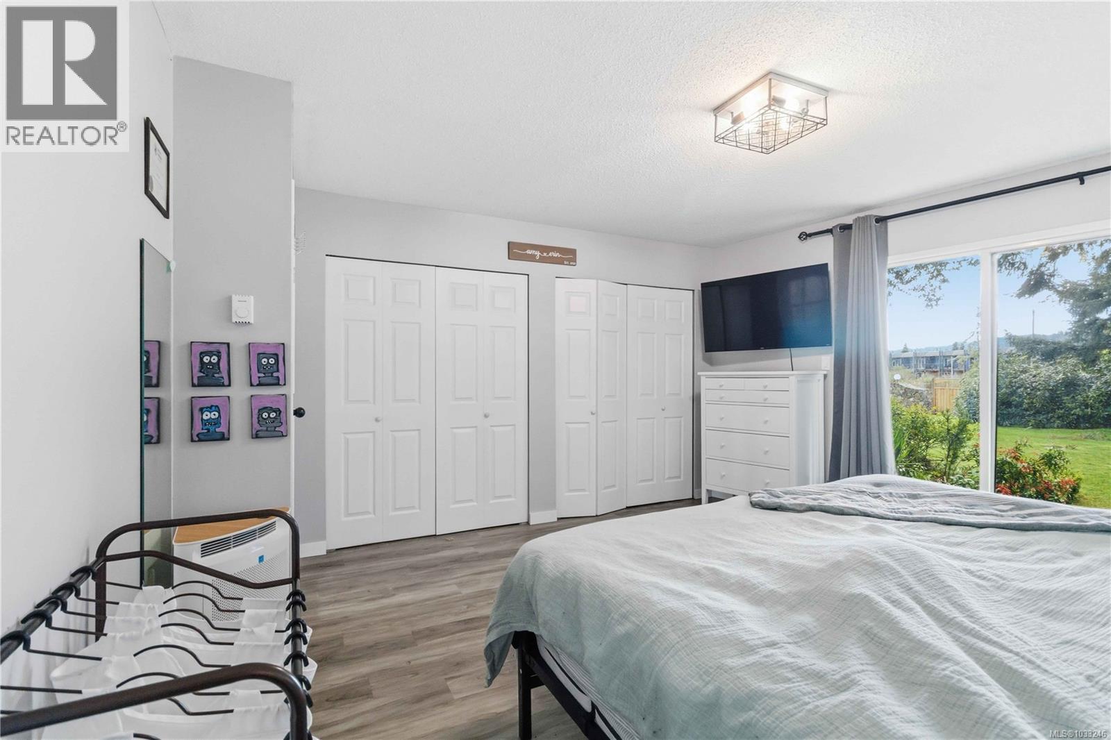 #6 6110 Seabroom Rd - 23