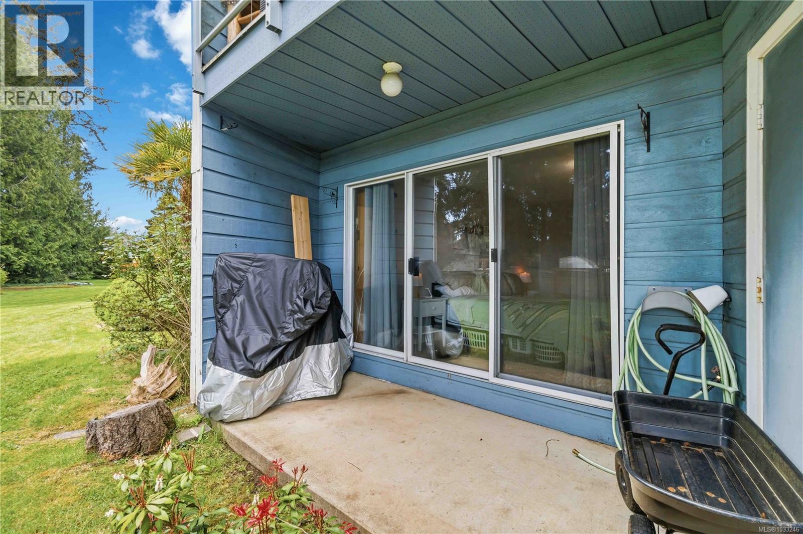 #6 6110 Seabroom Rd - 30