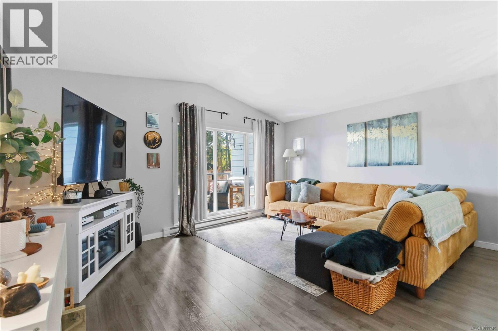 #6 6110 Seabroom Rd - 5