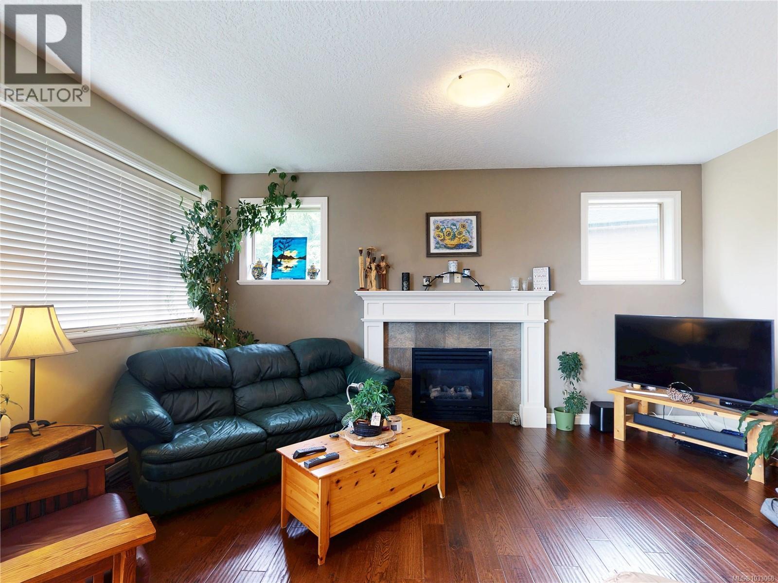  2411 Caffery Place, Sooke