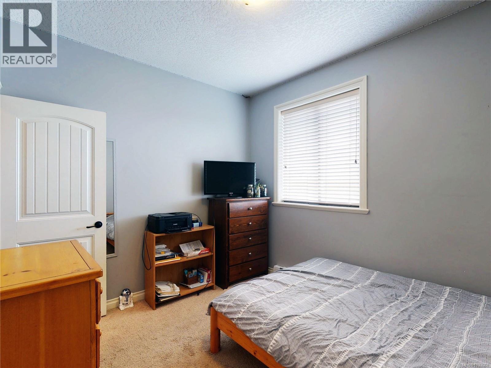  2411 Caffery Place, Sooke