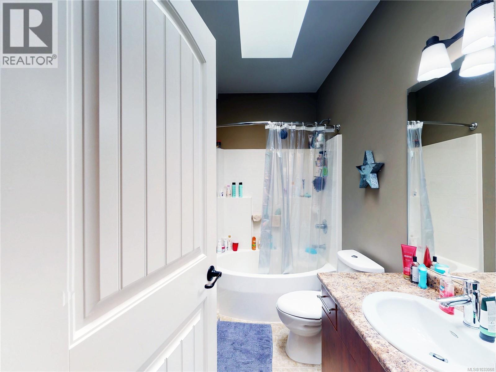  2411 Caffery Place, Sooke