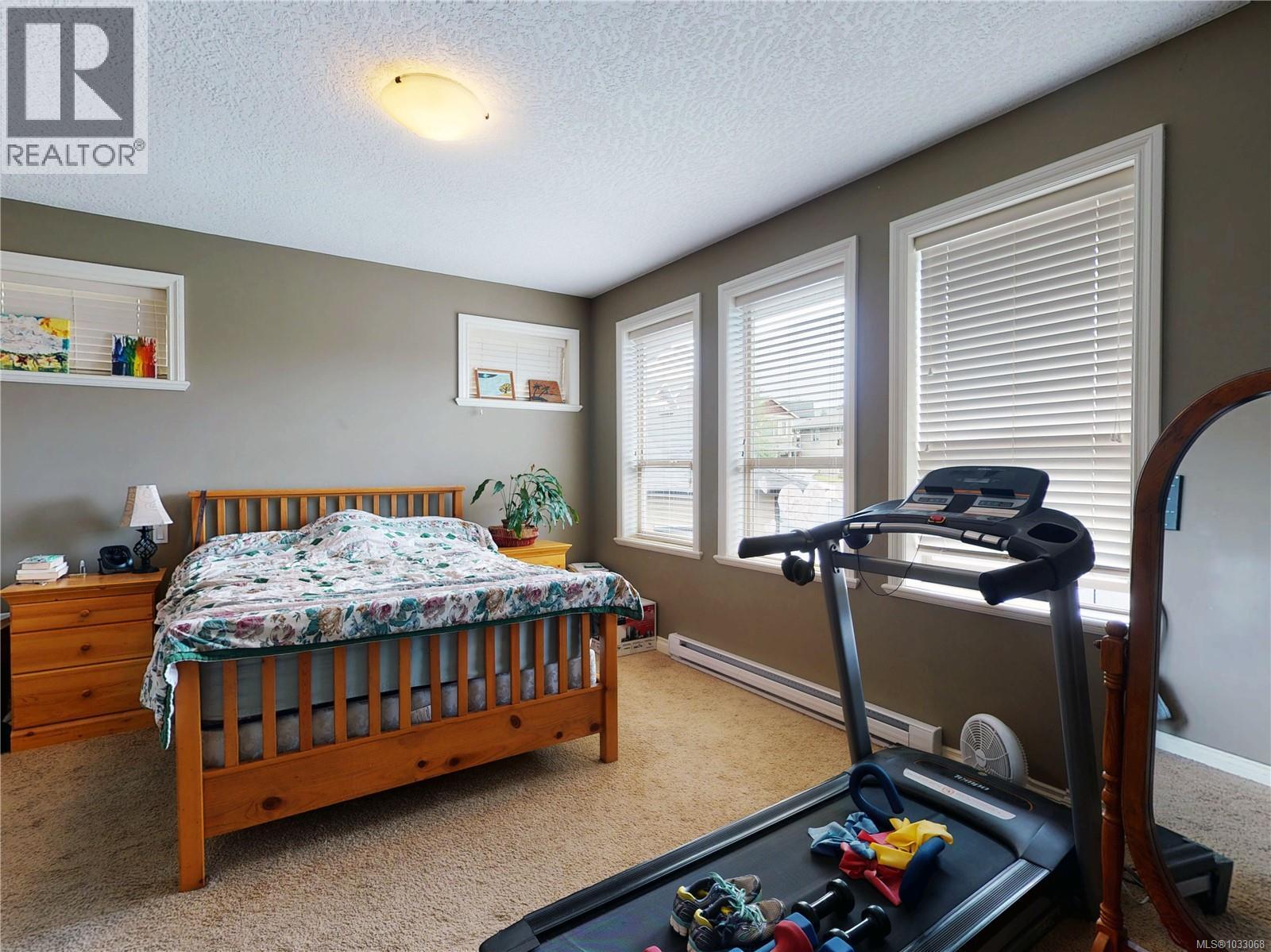  2411 Caffery Place, Sooke