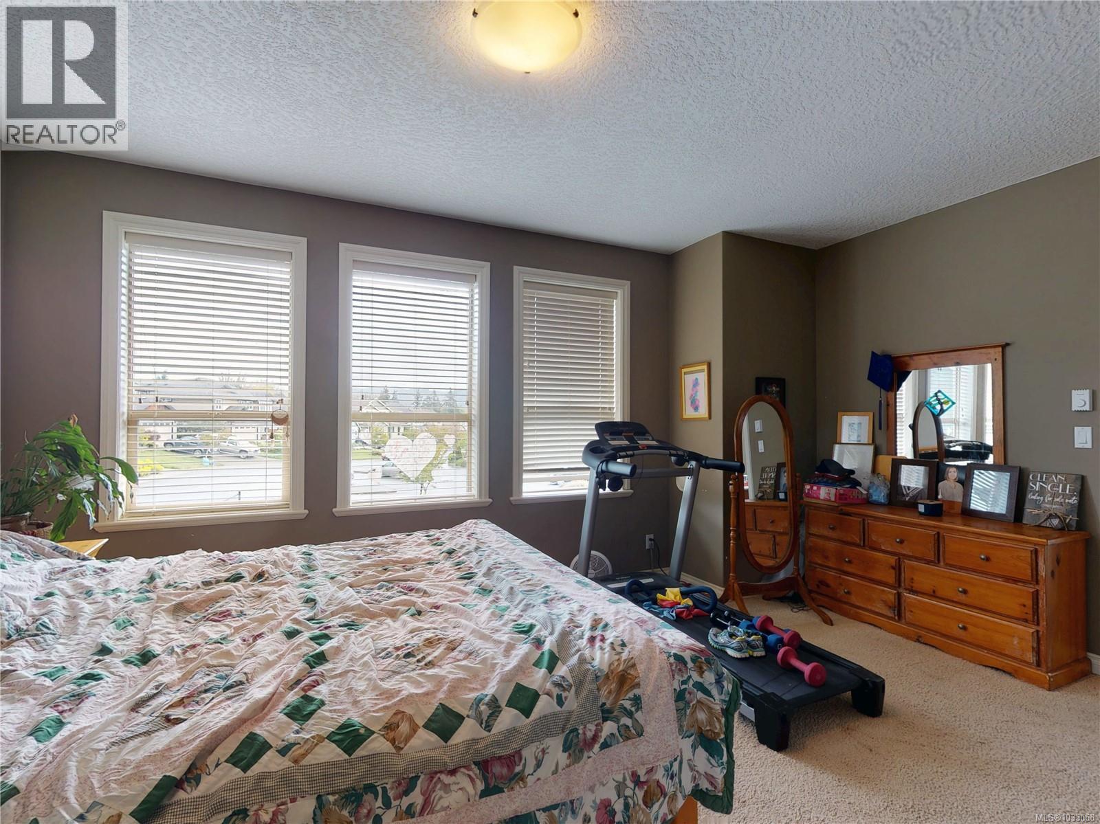  2411 Caffery Place, Sooke