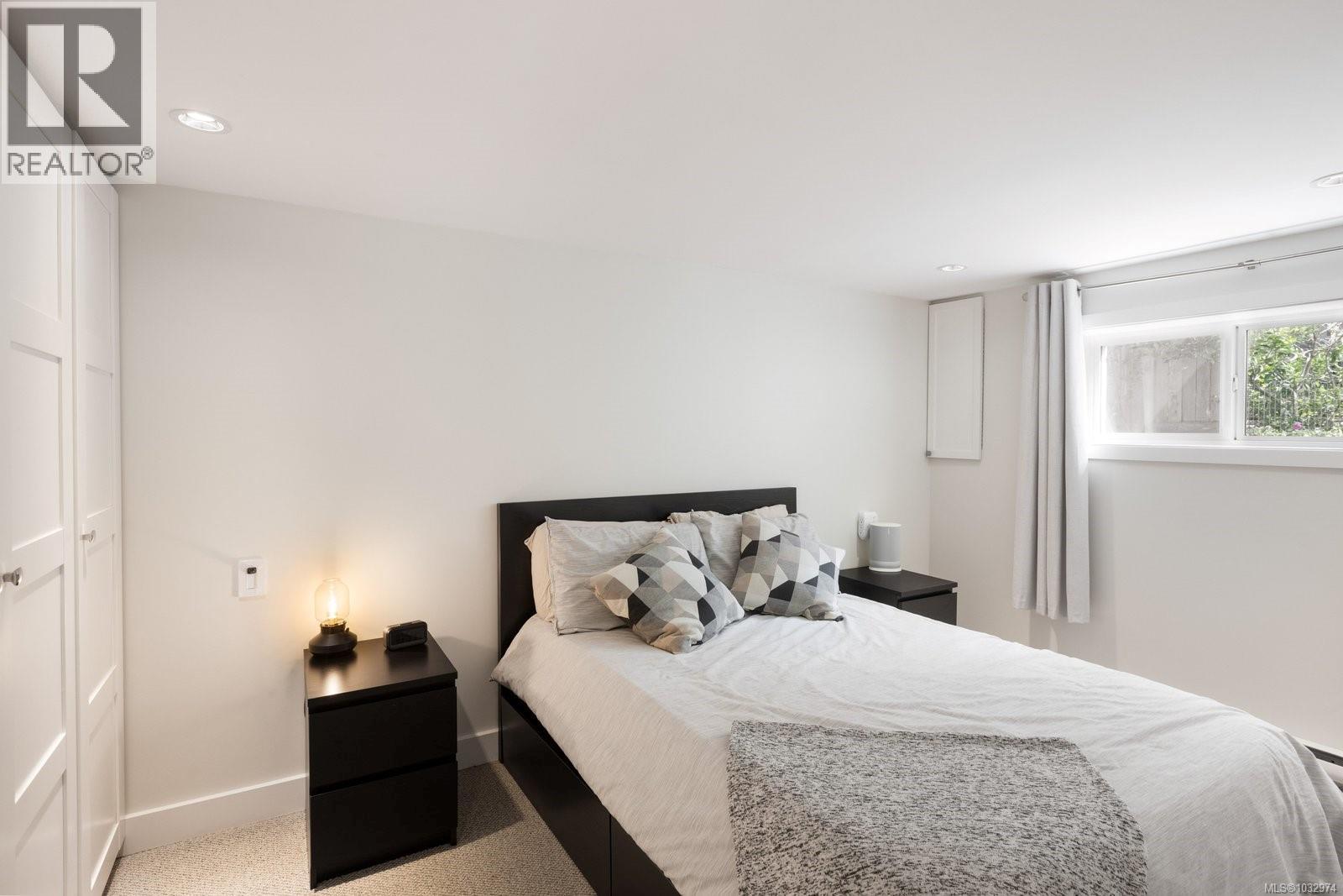  929 Easter Road, Saanich