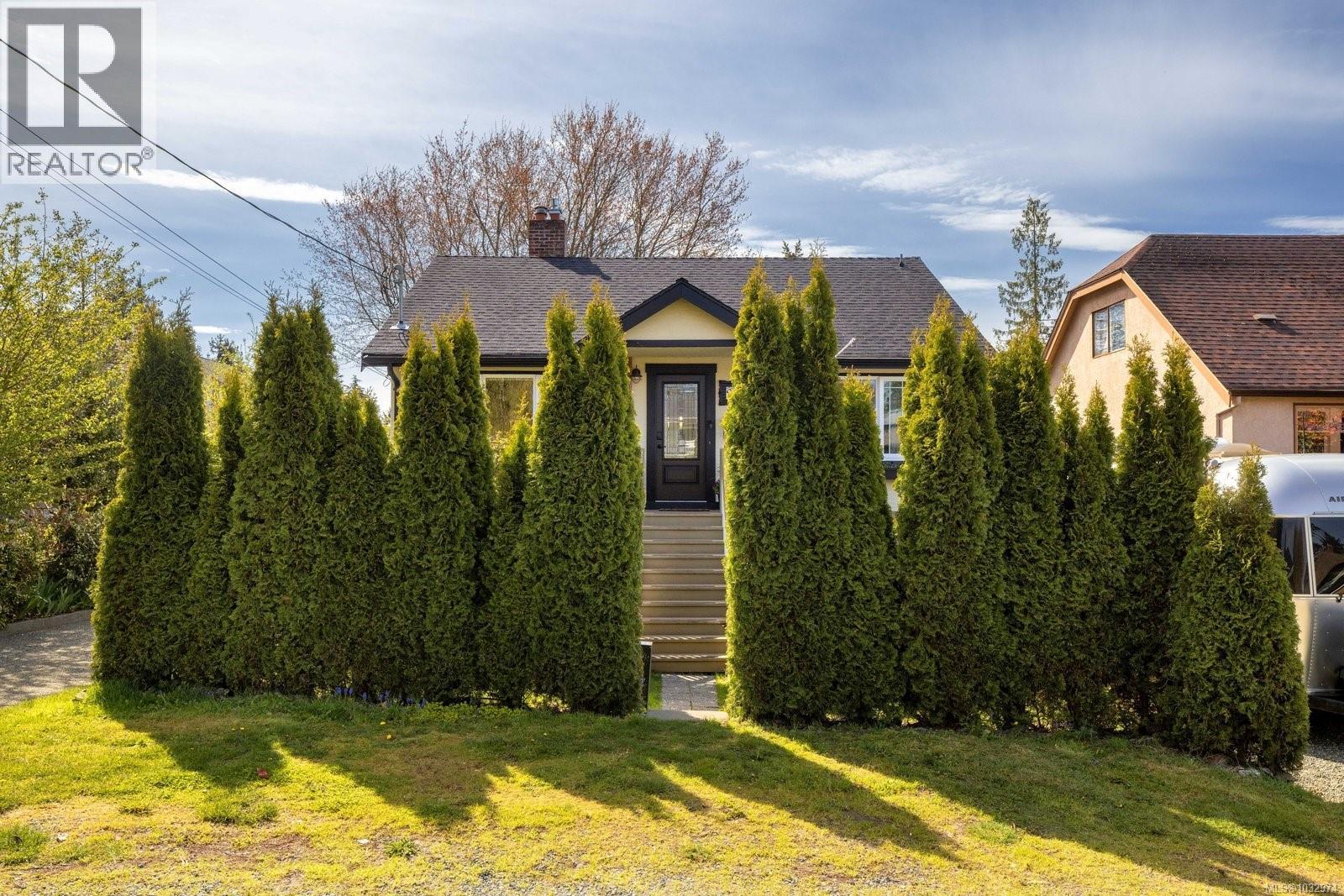  929 Easter Road, Saanich