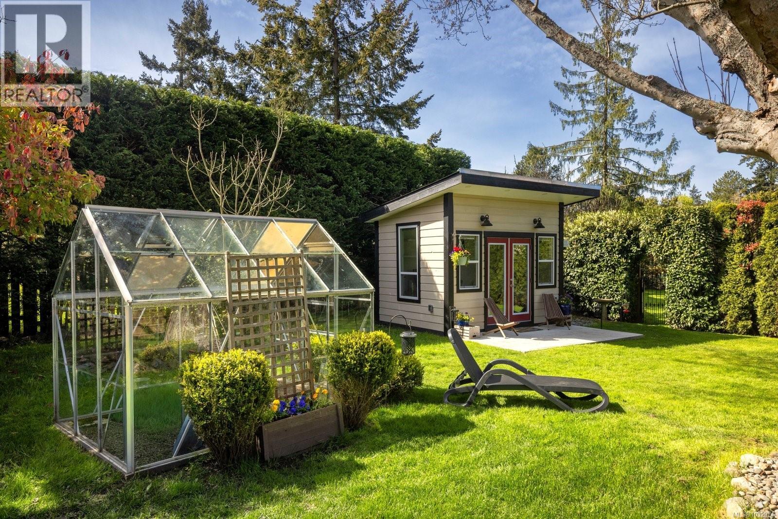  929 Easter Road, Saanich