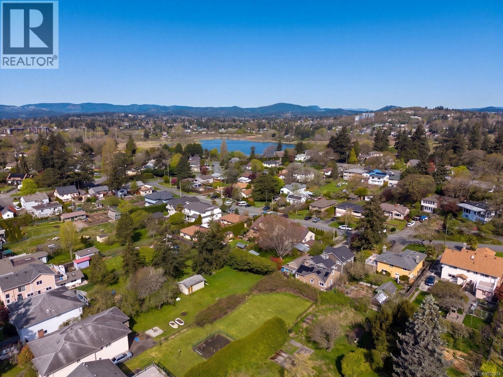  929 Easter Road, Saanich