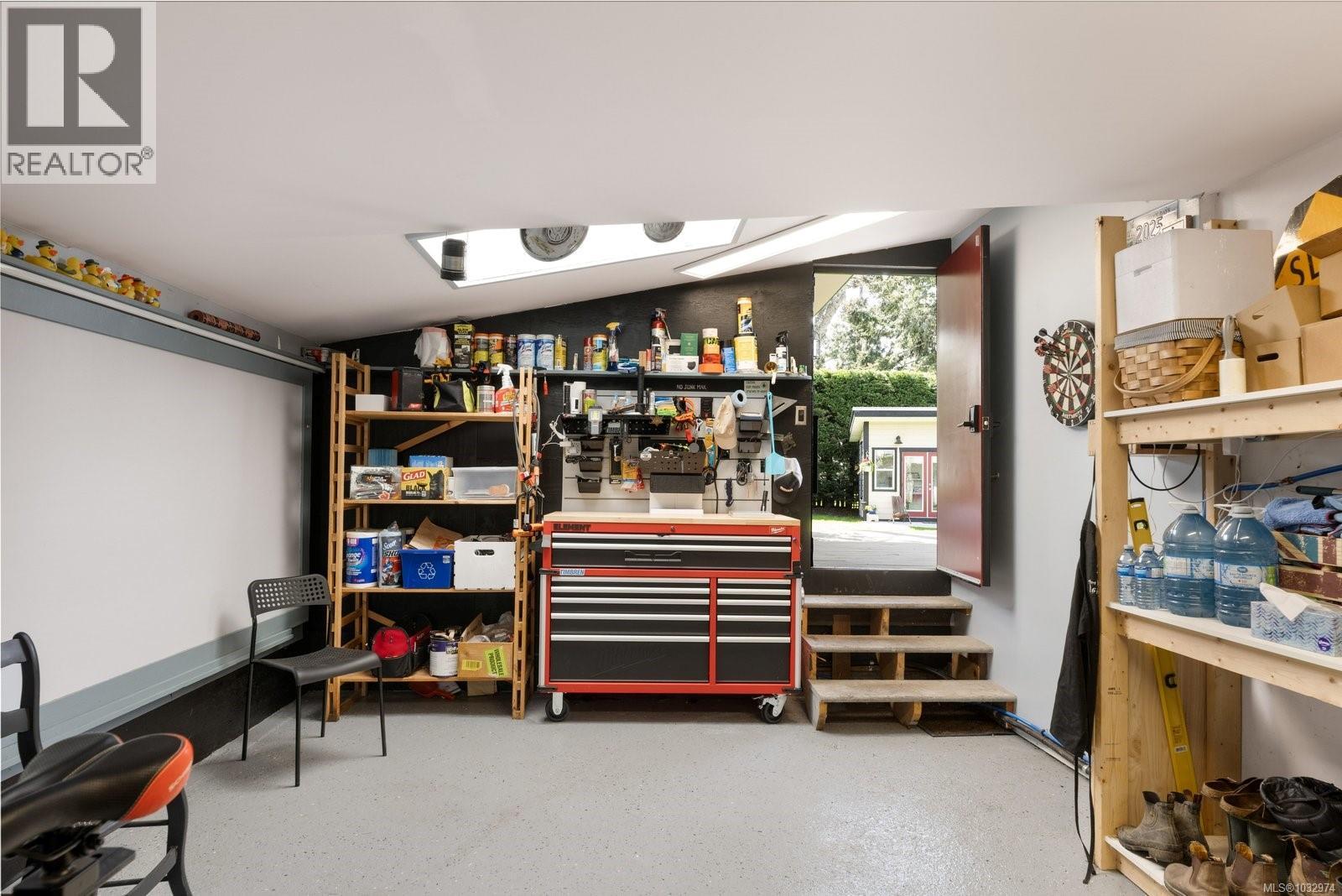  929 Easter Road, Saanich