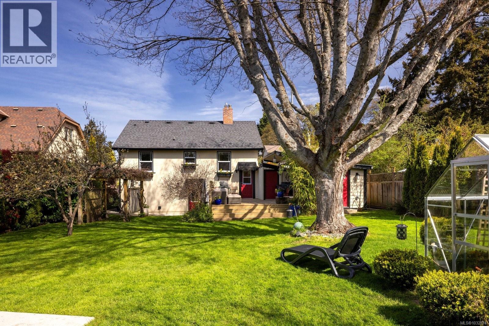  929 Easter Road, Saanich