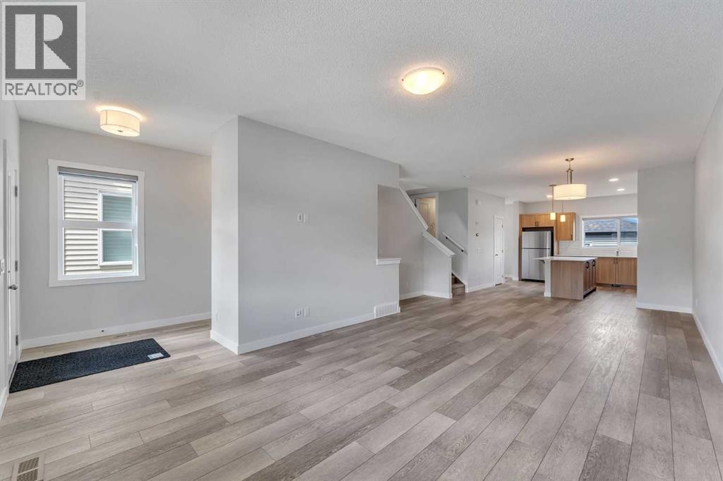 822, 826, 830, 834 Wolf Willow Boulevard SE — photo 6