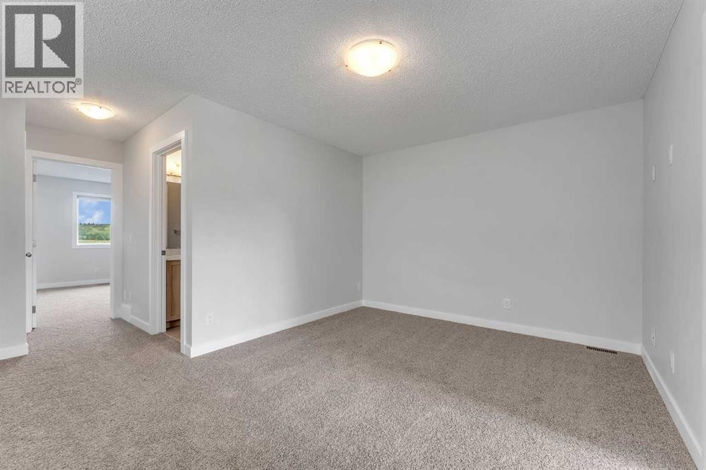 822, 826, 830, 834 Wolf Willow Boulevard SE — photo 24