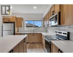 822, 826, 830, 834 Wolf Willow Boulevard SE - photo 16