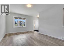 822, 826, 830, 834 Wolf Willow Boulevard SE - photo 8