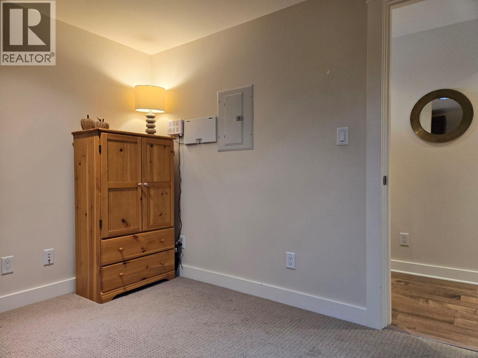 1406 75 Martin Street, Penticton