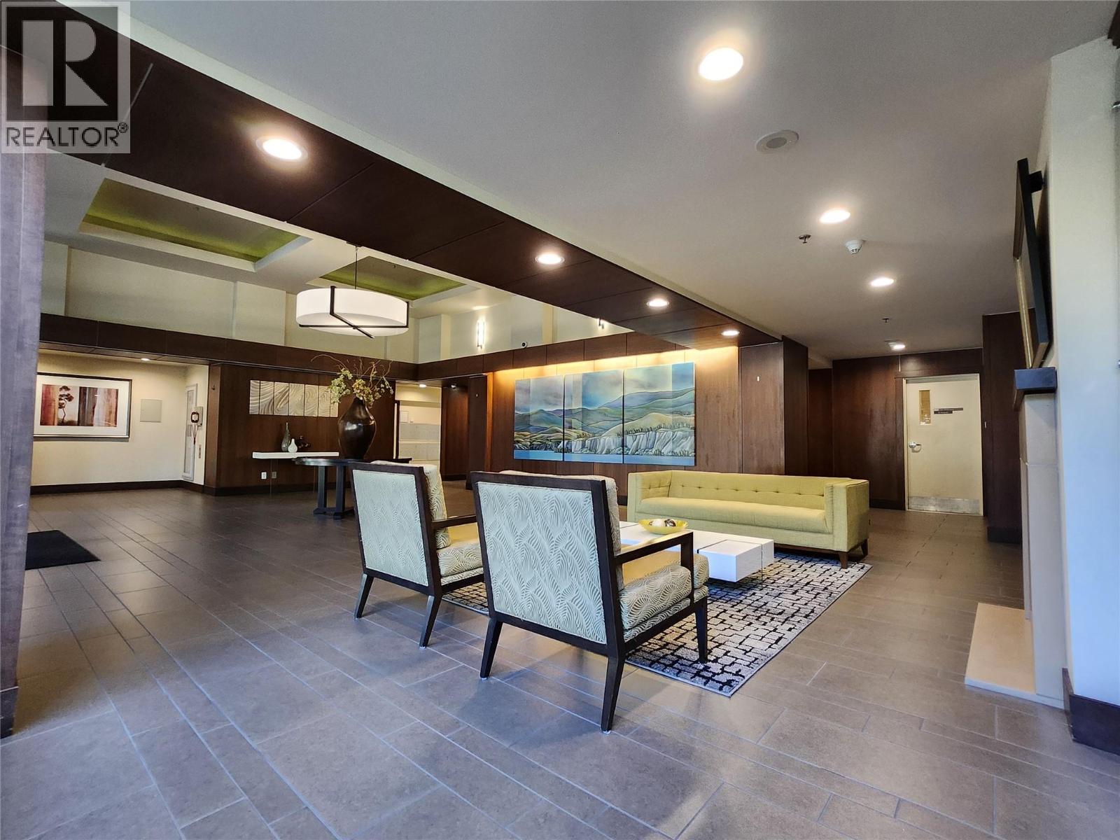 1406 75 Martin Street, Penticton