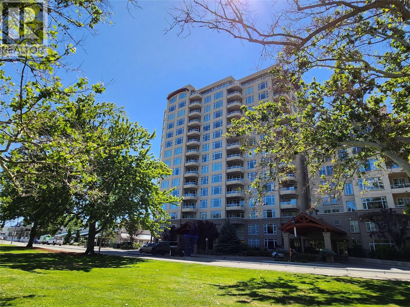 1406 75 Martin Street, Penticton