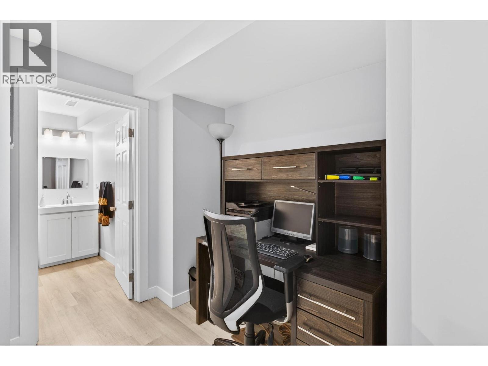  1322 Rose Abby Drive, West Kelowna