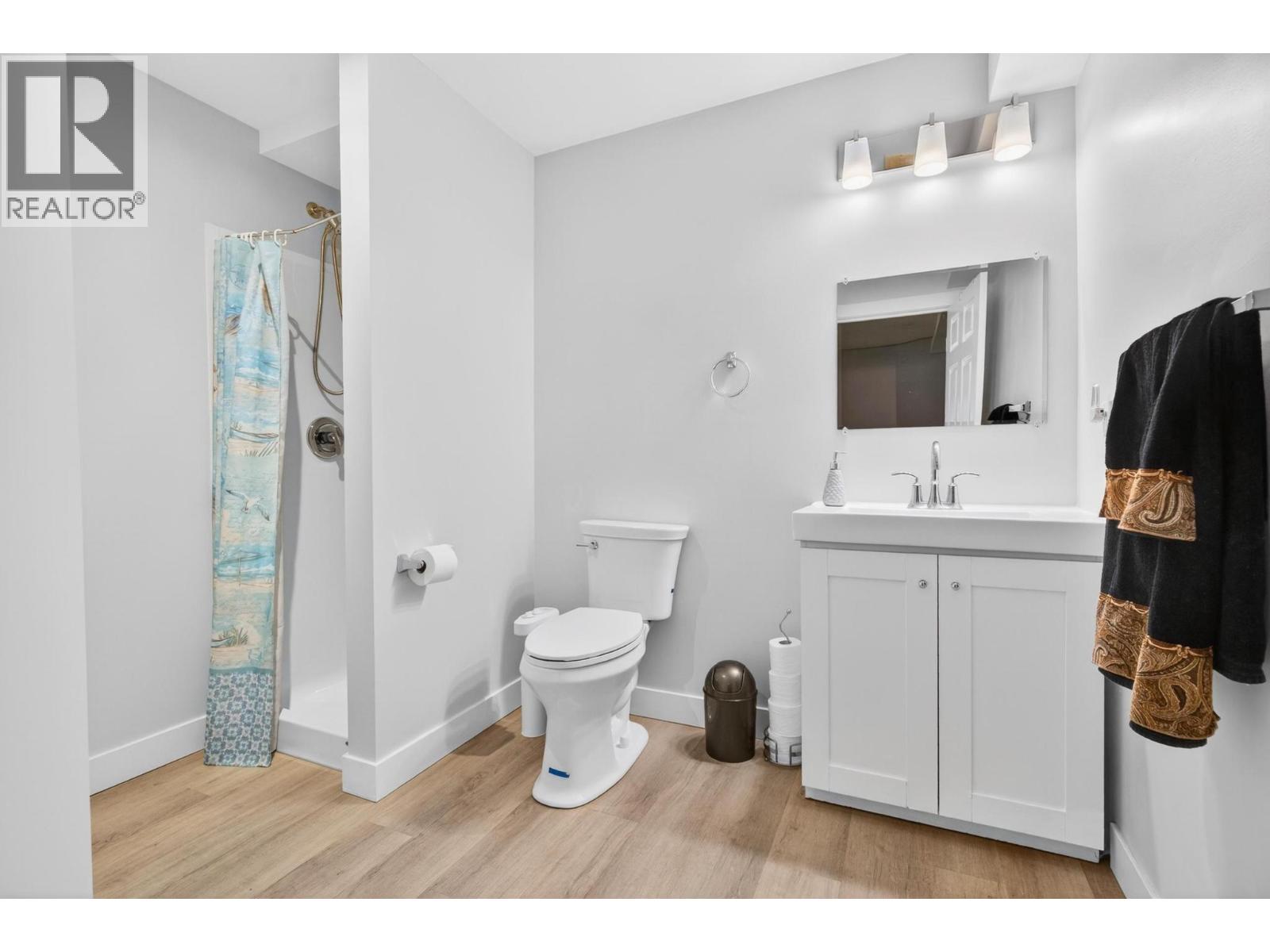  1322 Rose Abby Drive, West Kelowna