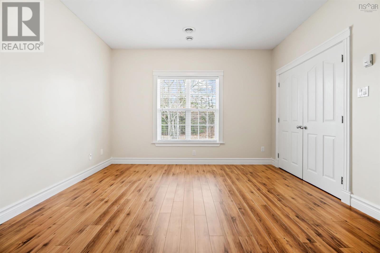 Property 24 of 49 of 103 Sussex Drive