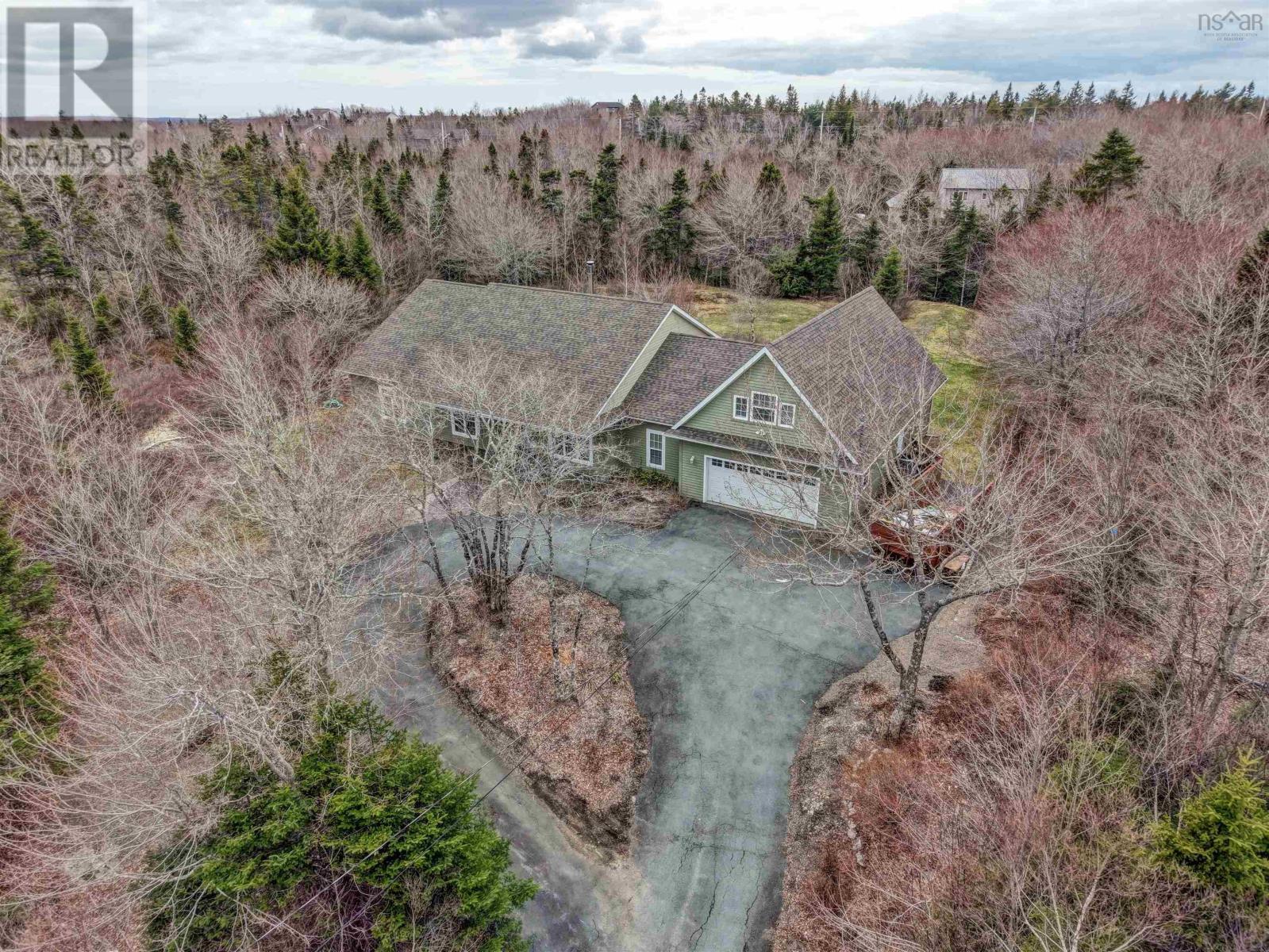 Property 3 of 49 of 103 Sussex Drive